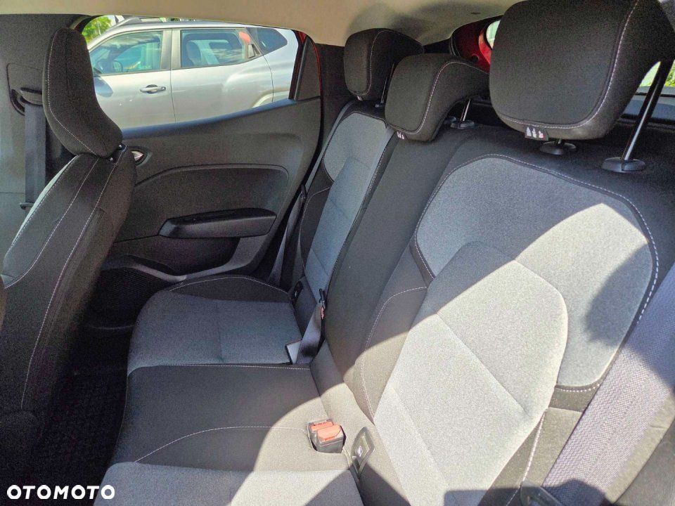 Renault Clio - 6