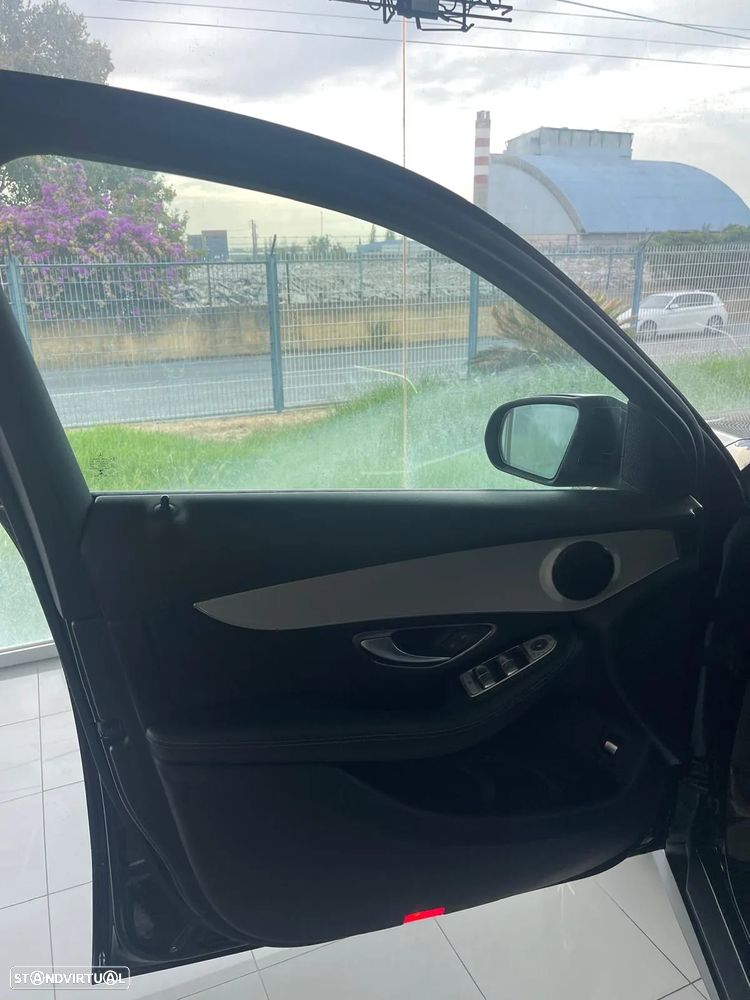 Mercedes-Benz GLC 250 d AMG Line 4-Matic - 13