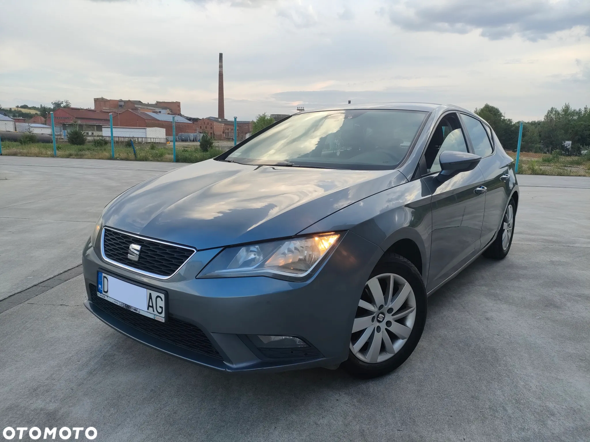 Seat Leon 1.6 TDI Style - 9
