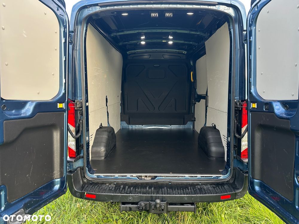 Ford Transit - 15