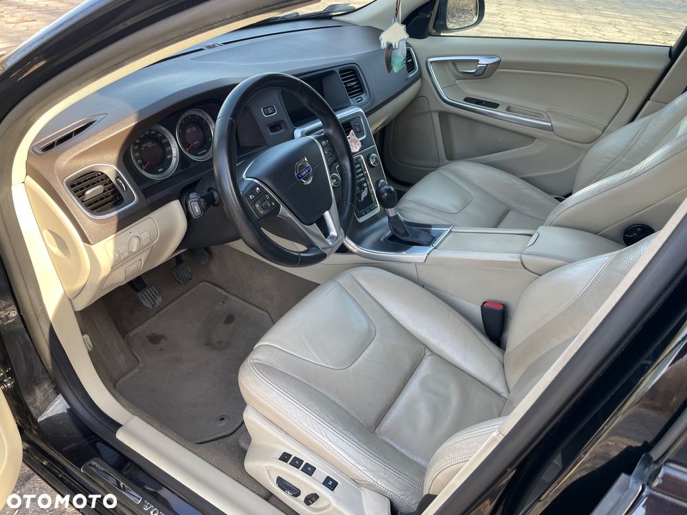 Volvo S60 2.0T Summum - 11