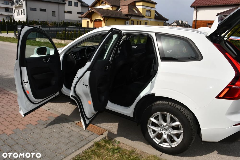 Volvo XC 60 T4 Momentum - 15