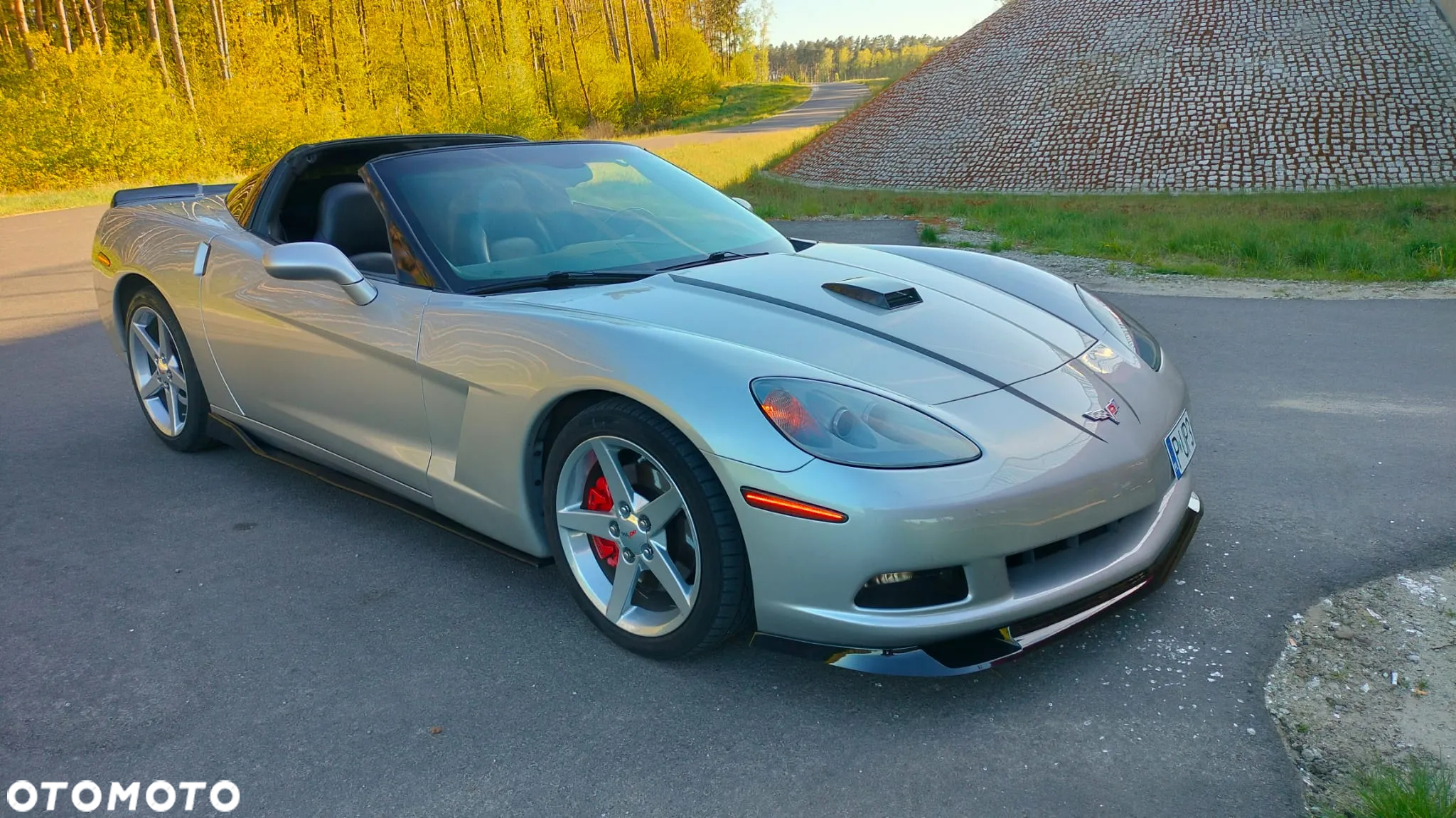 Chevrolet Corvette 6.0 V8 - 8