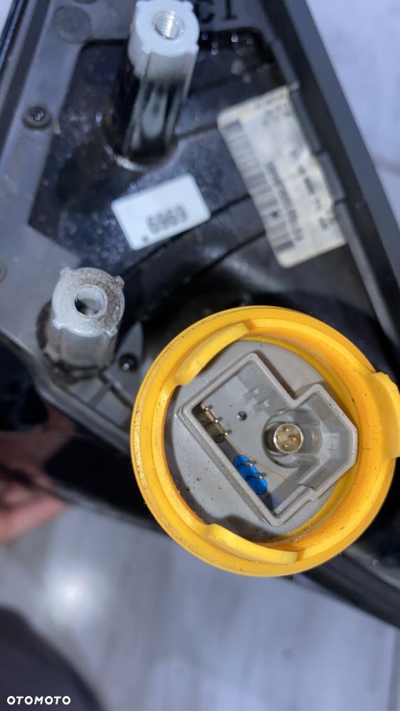 LUSTERKO BMW F01 F02 LCI KAMERA - ASYSTENT EUROPA SHADOWLINE KOLOR B39 5 PIN - 7