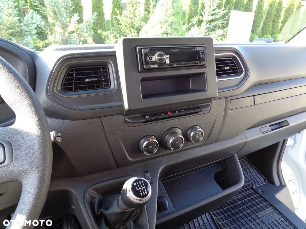 Opel MOVANO - 13