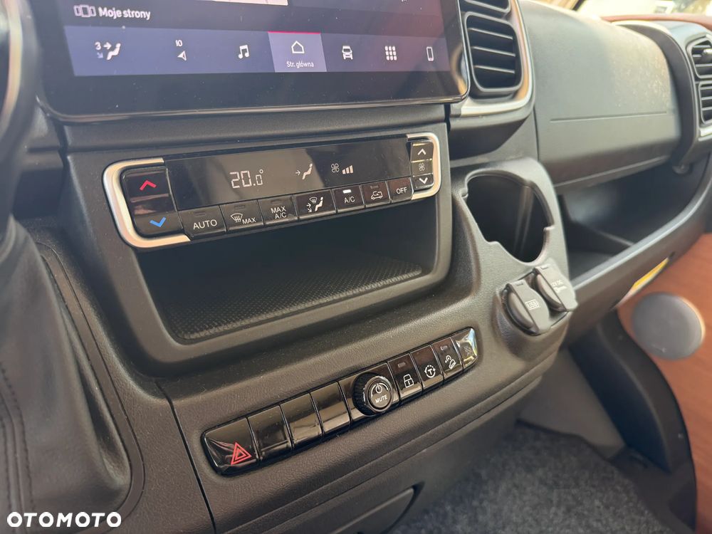 Carthago Chic C-Line I 5.0 QB/L Superior - 11