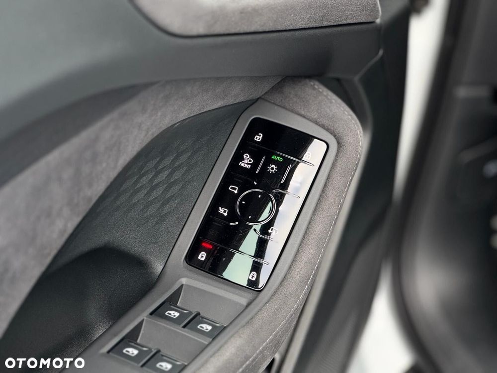 Audi A5 Limousine - 12
