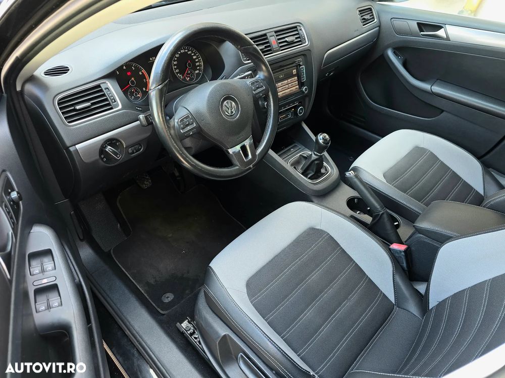 Volkswagen Jetta 1.4 TSI Highline - 6