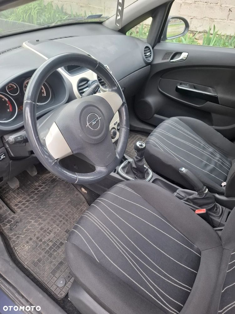 Opel Corsa - 9