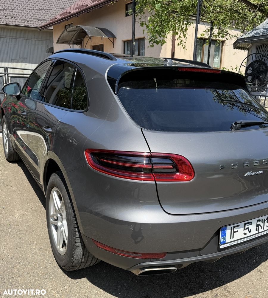 Porsche Macan Standard - 11