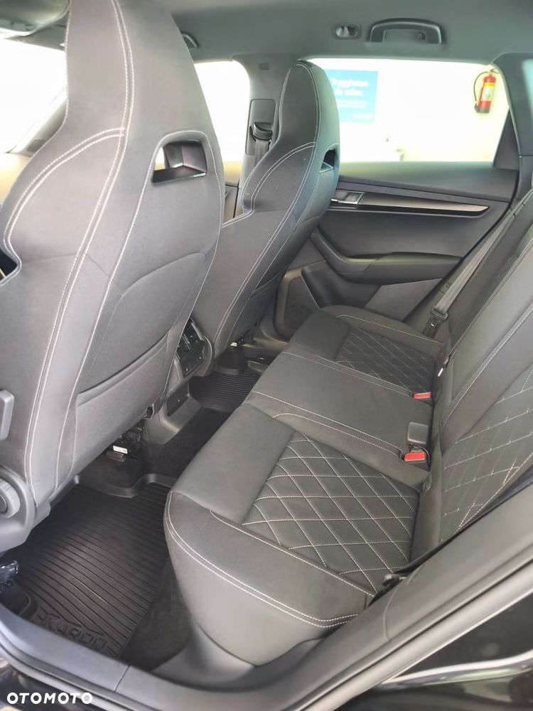 Skoda Karoq 2.0 TDI SCR 4x4 DSG Sportline - 12