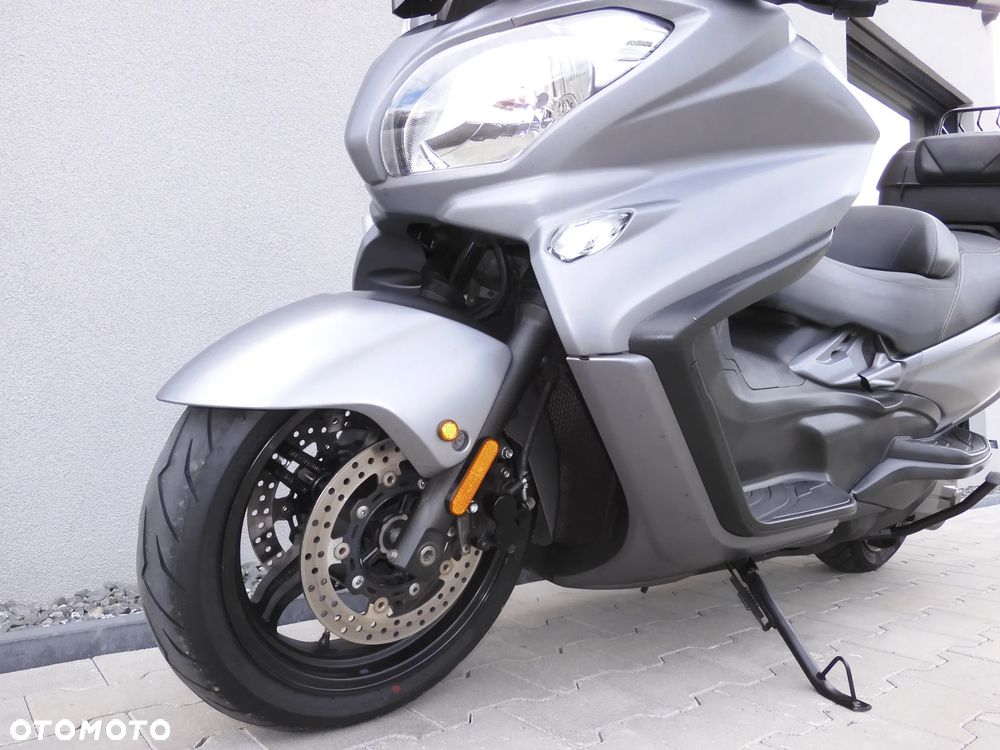 Suzuki Burgman - 20