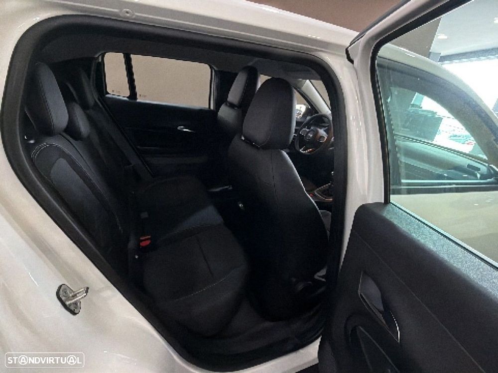 Jeep Avenger 1.2 TG Altitude - 8