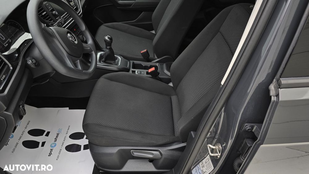 Volkswagen T-ROC 1.6 TDI Base - 12