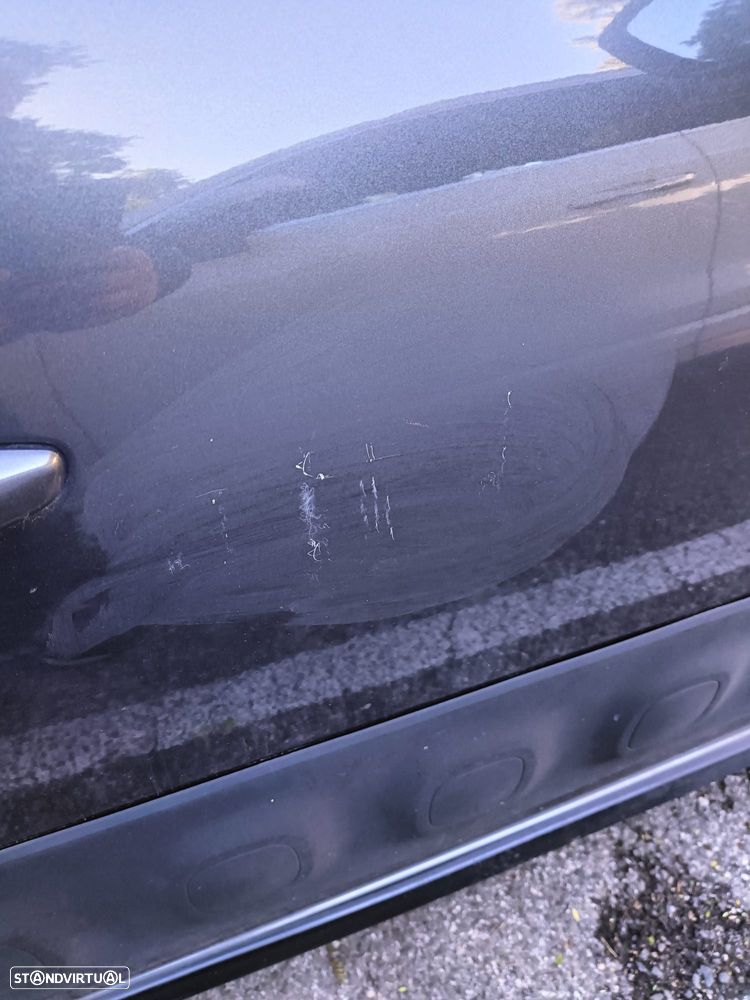 Citroën C3 1.2 PureTech Shine EAT6 - 23