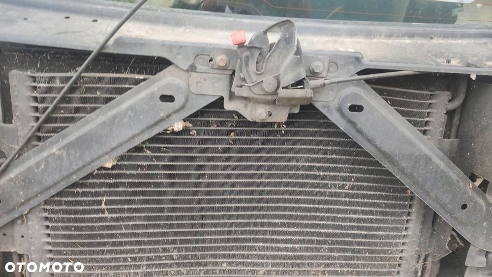 CC PAS PRZEDNI CHŁODNICE CORDOBA IBIZA FL 99- ALH - 2