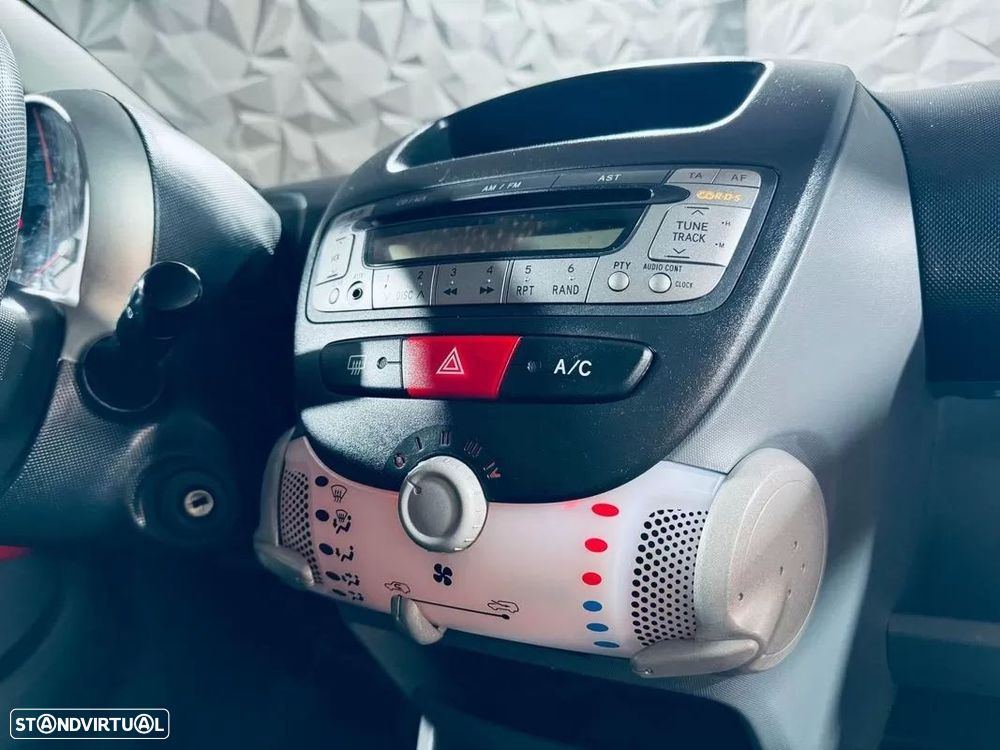 Toyota Aygo 1.0 Power Pack - 26