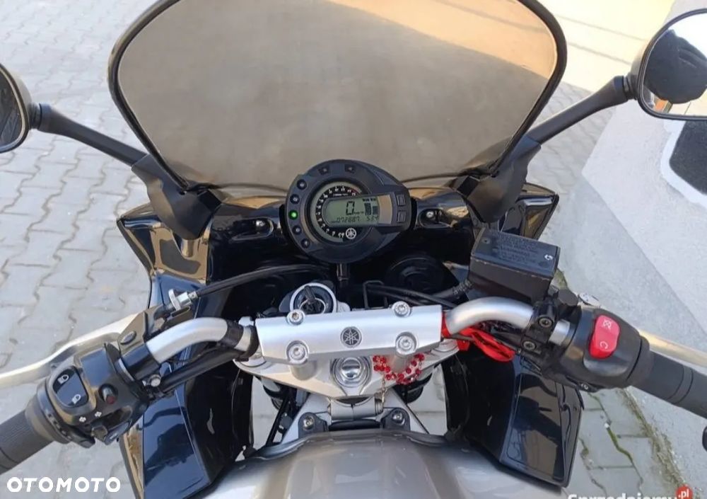 Yamaha FZ6 - 7