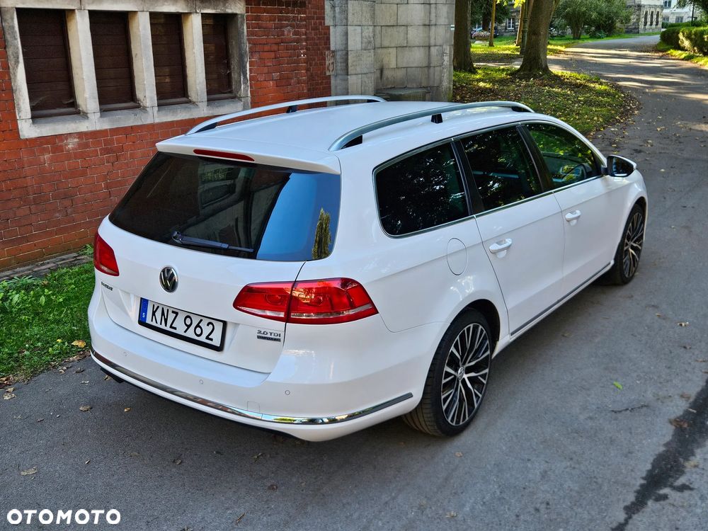 Volkswagen Passat - 11