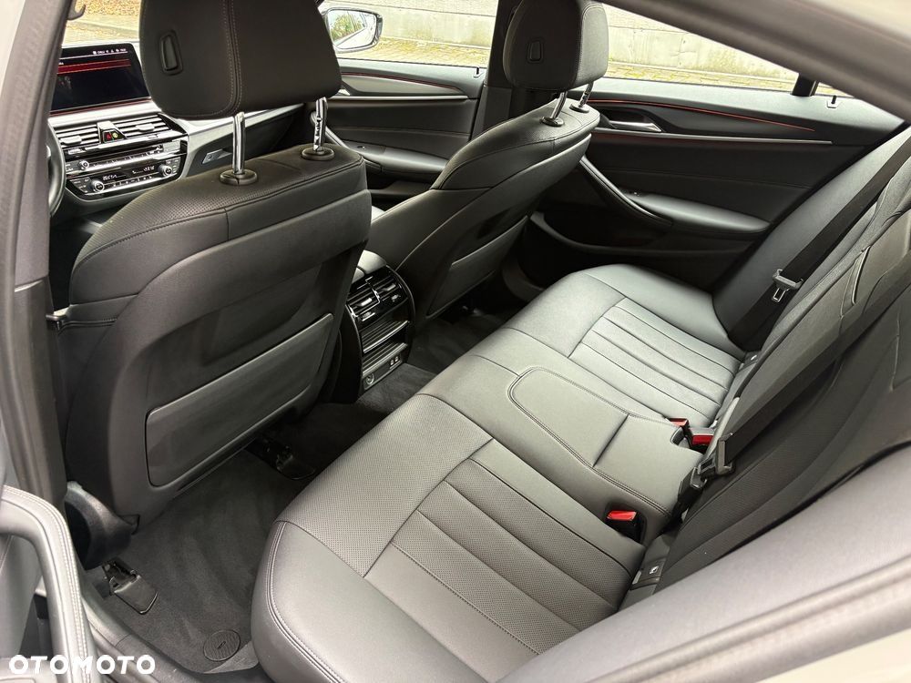 BMW Seria 5 - 17