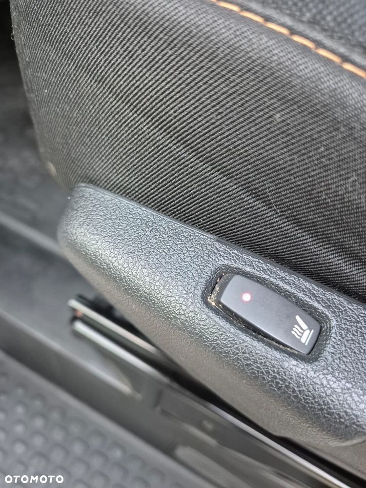 Renault Trafic 2019r Long 2xDrzwi Navi Super Stan - 16