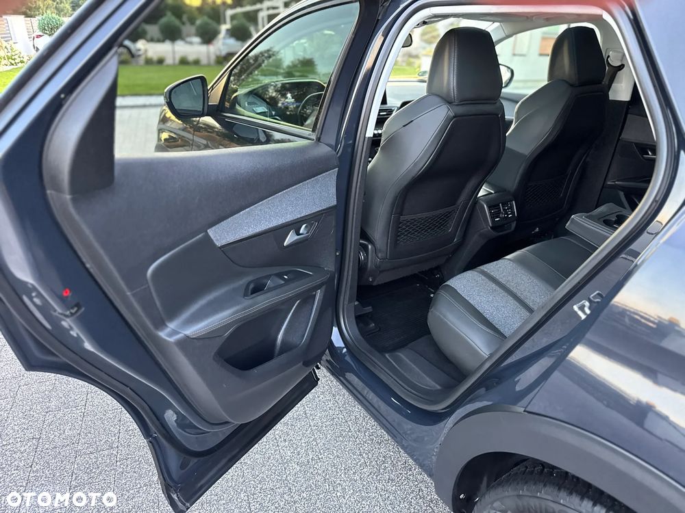 Peugeot 3008 2.0 BlueHDi GT S&S EAT8 - 29