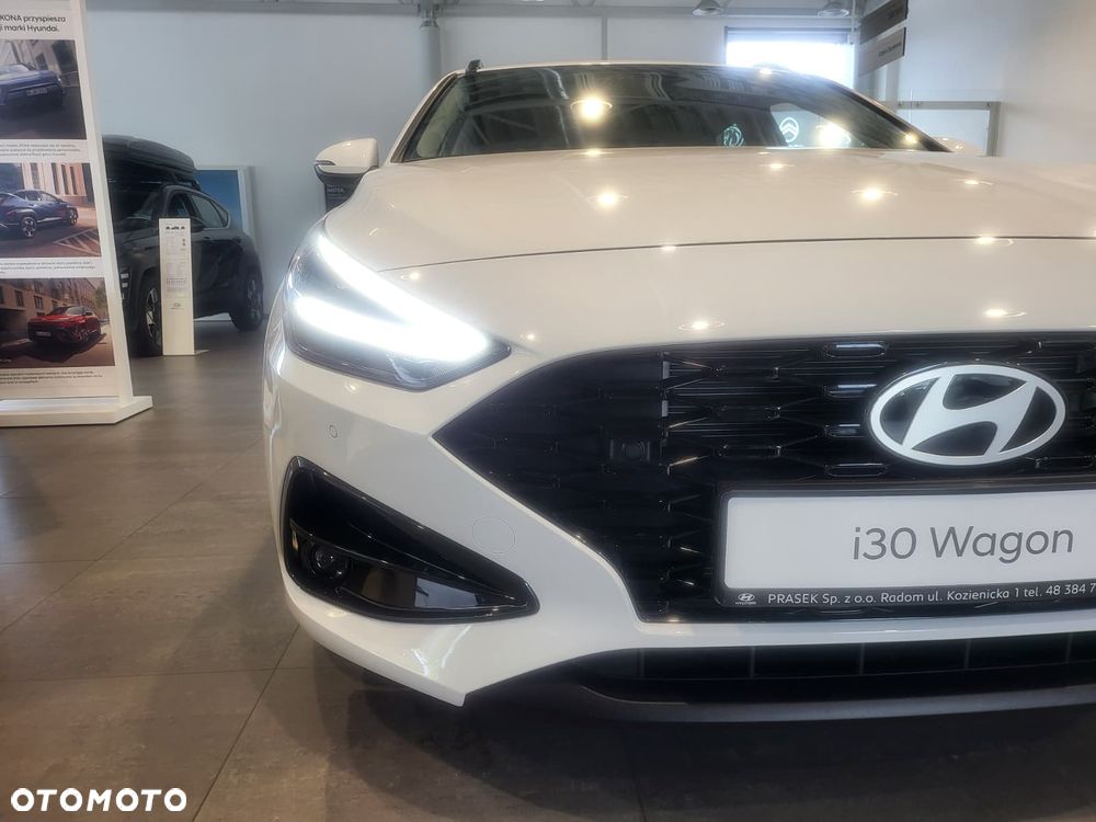 Hyundai i30 1.6 T-GDI Modern DCT - 9