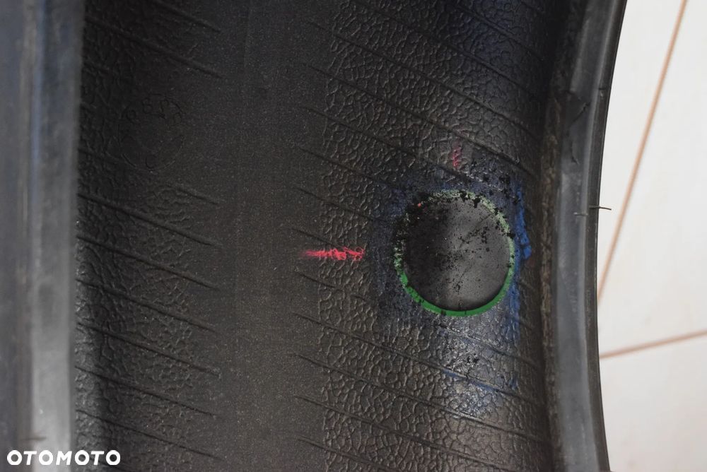 R18 225/45 Goodyear Vector 4 Seasons GEN-2 Run Flat - 9
