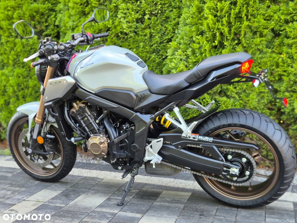 Honda CB - 6