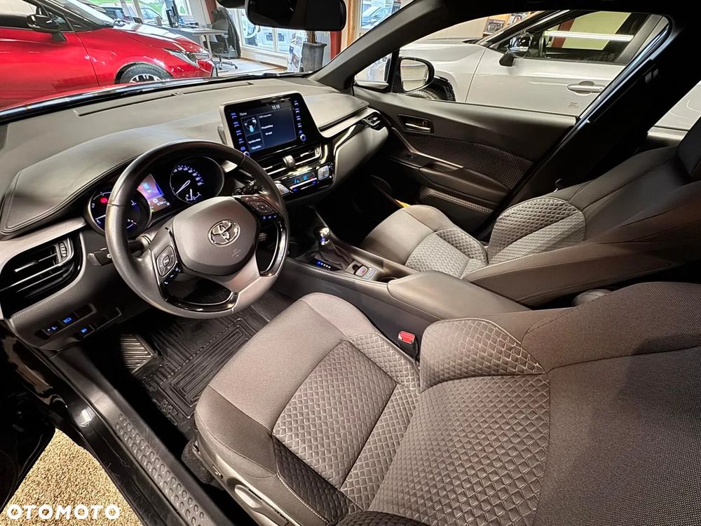 Toyota C-HR 1.8 Hybrid Comfort - 13