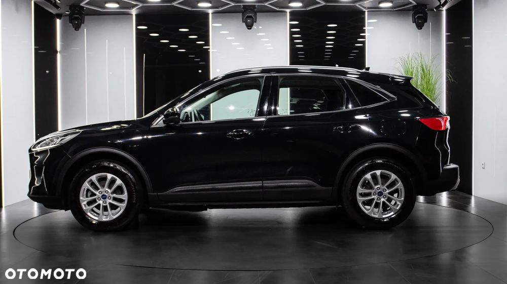 Ford Kuga 2.5P PHEV FWD Titanium - 4