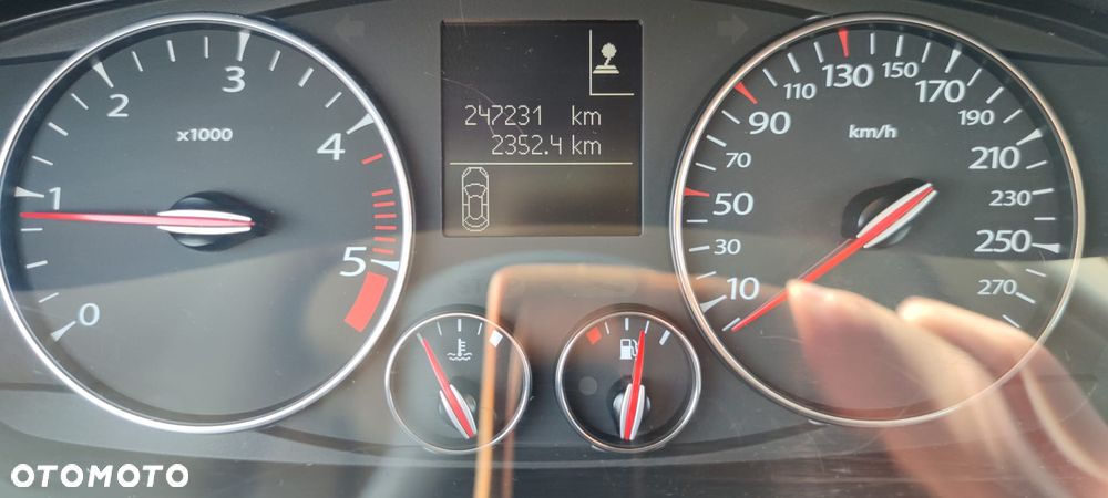 Renault Laguna 2.0 dCi Bose Edition - 10