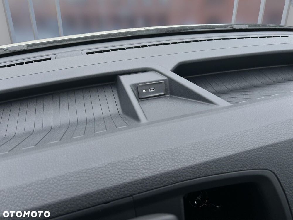 Volkswagen Crafter 35 Brygadówka/AUTOMAT/L4H3, 2.0 BiTDI 163KM, 4490mm, Wysoki dach, r.o. 4490 mm - 33