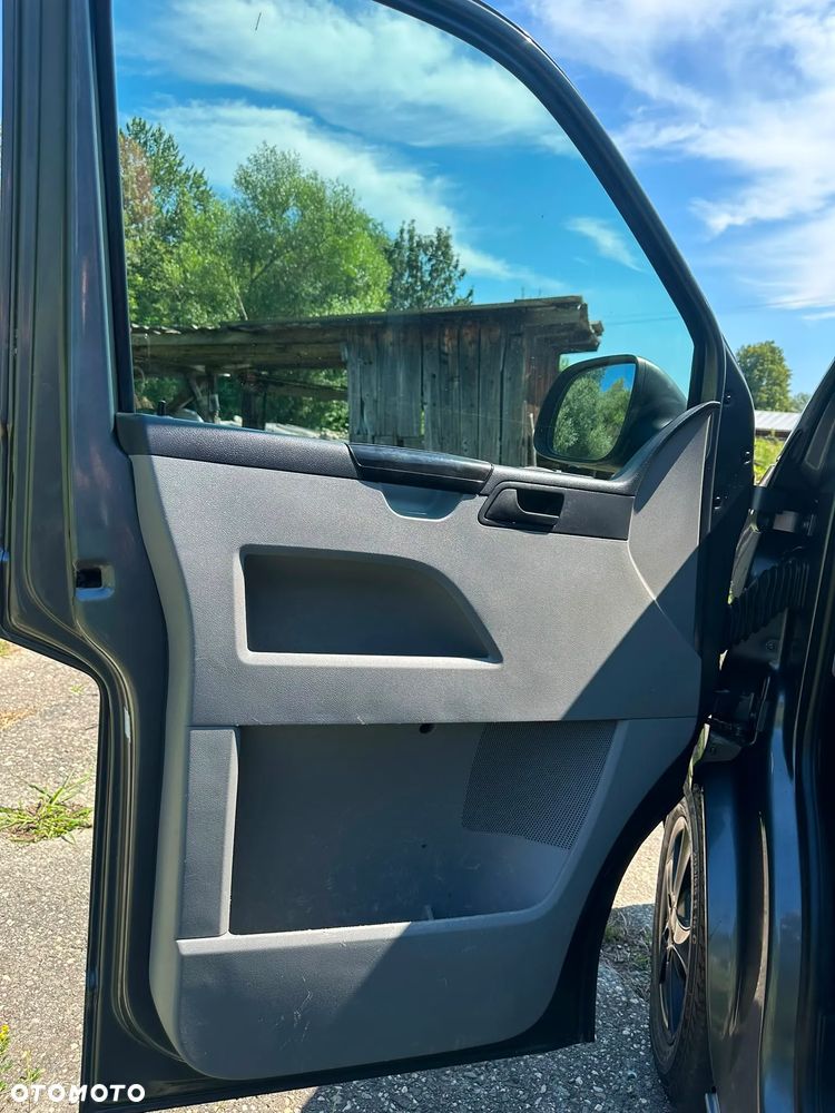 Volkswagen Transporter LONG T5 4X4 2.0 TDI 140kM  manual 2014rok WEBASTO, BAGAŻNIK DACHOWY, ALUELGI- ORGINALNY NIEWIELKI PRZEBIEG!!! - 26