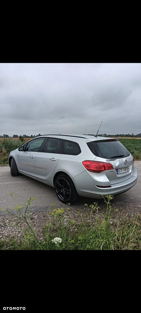 Opel Astra - 4