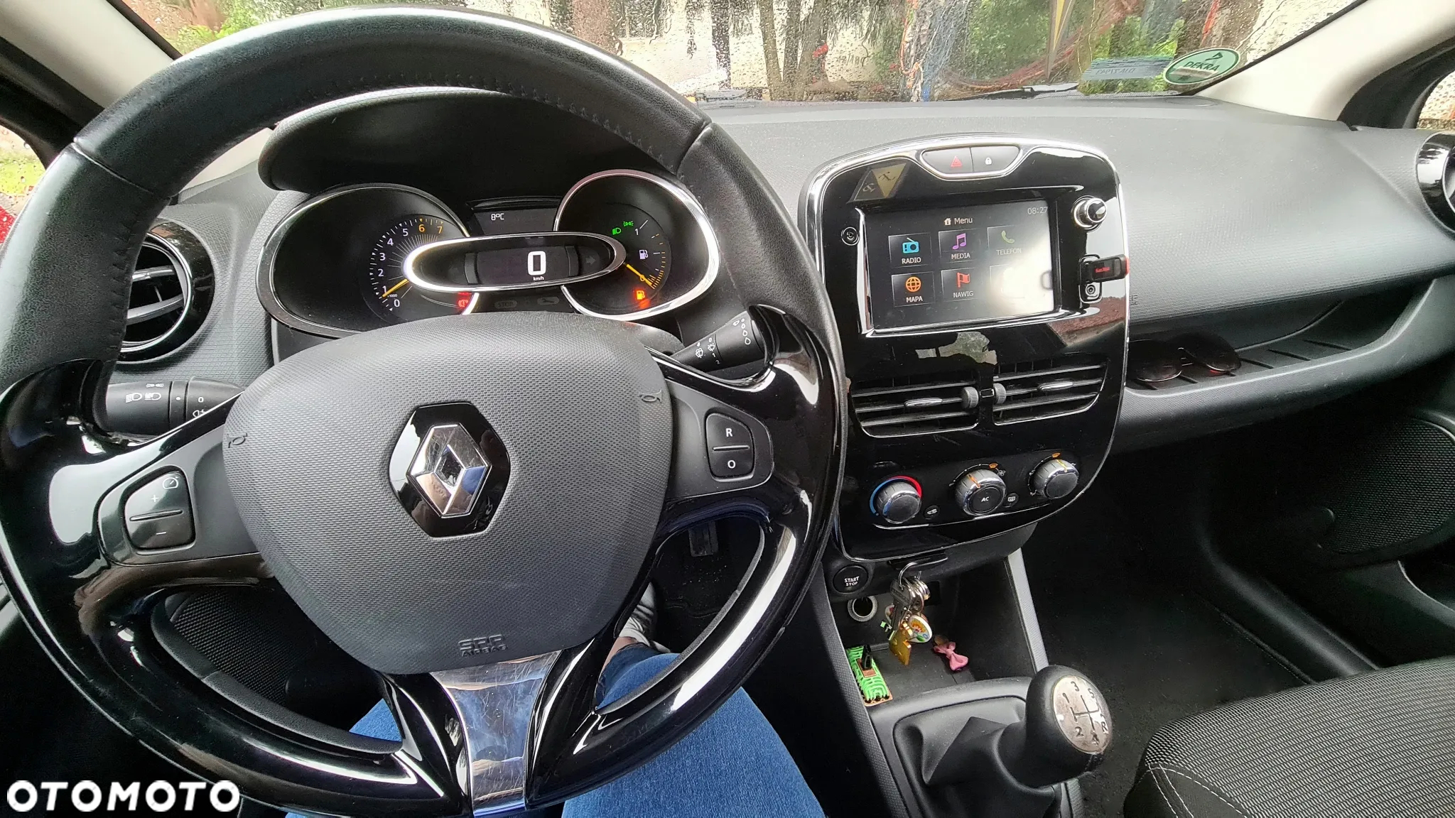 Renault Clio Grandtour 1.2 16V 75 Life - 16