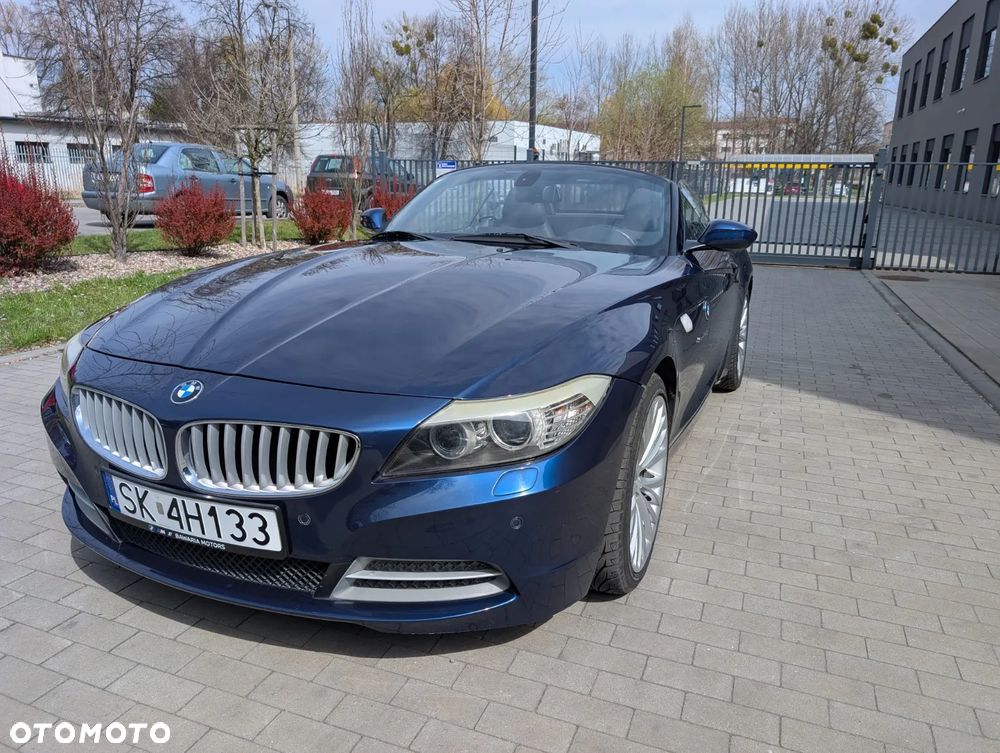 BMW Z4 sDrive35i - 16