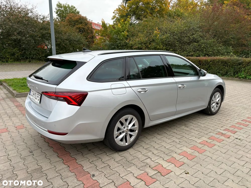 Skoda Octavia 1.5 TSI ACT Ambition - 9