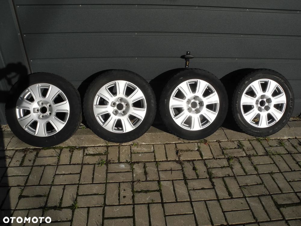 Volkswagen Golf Sportsvan - 22