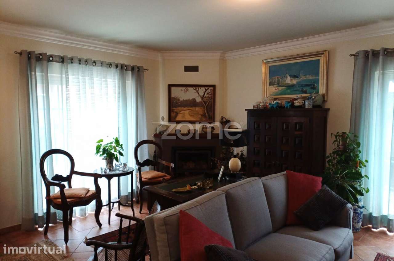 Moradia Geminada T3+1 no Cobre | Cascais - Grande imagem: 5/17