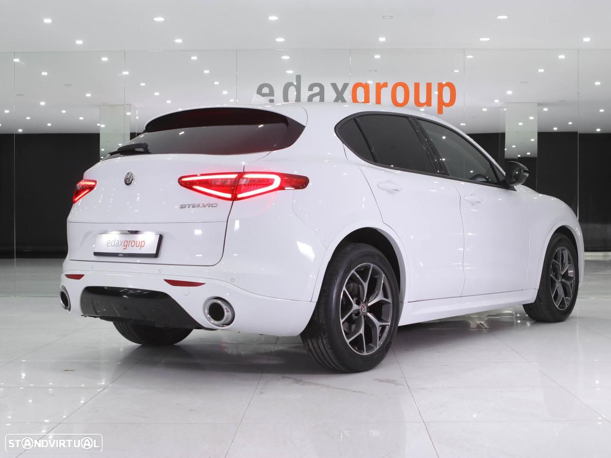 Alfa Romeo Stelvio 2.2 D Super AT8 - 3