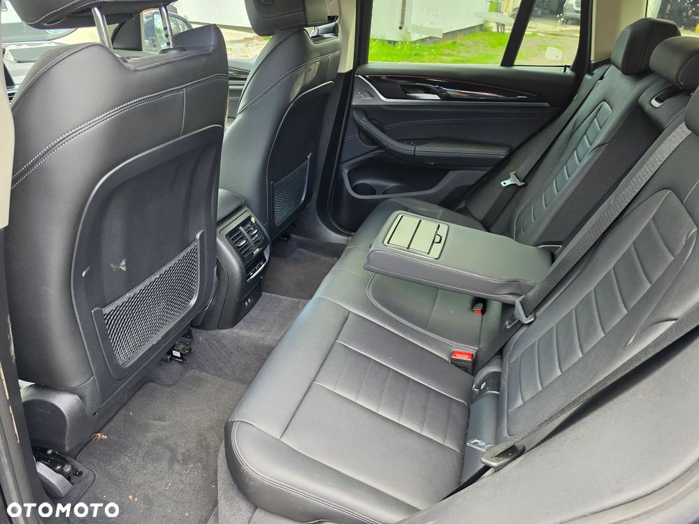 BMW X3 xDrive20d M Sport - 4