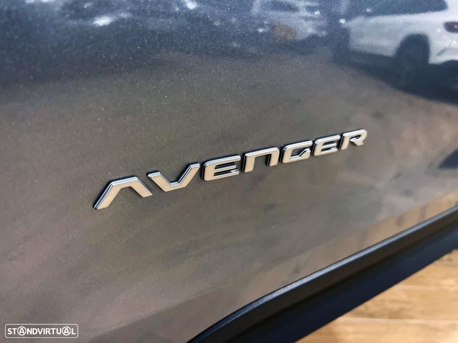 Jeep Avenger 1.2 GSE T3 Altitude - 8