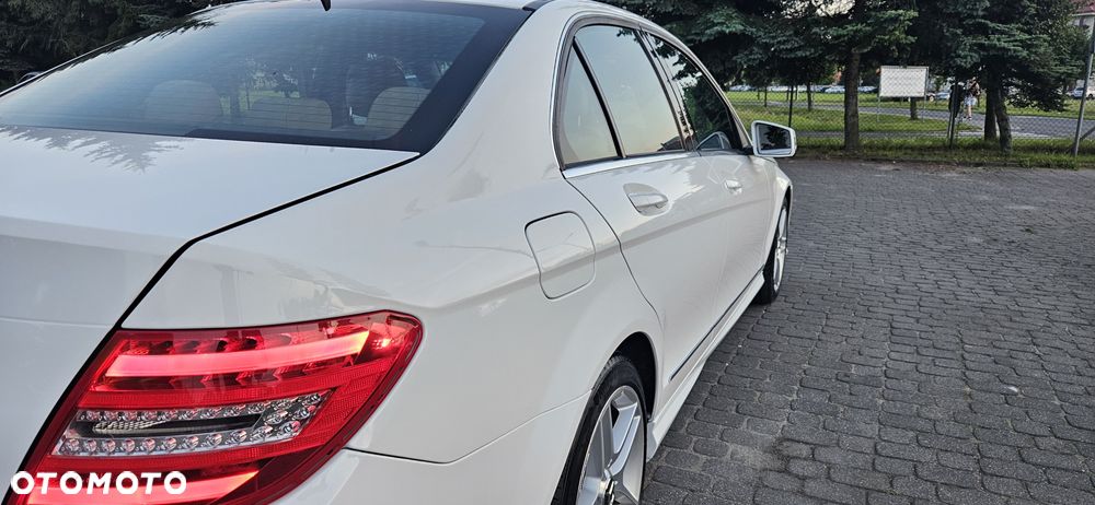 Mercedes-Benz Klasa C - 21