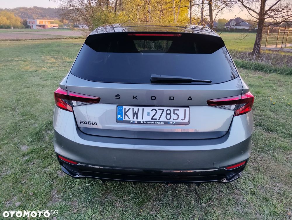 Skoda Fabia 1.0 TSI Monte Carlo - 4