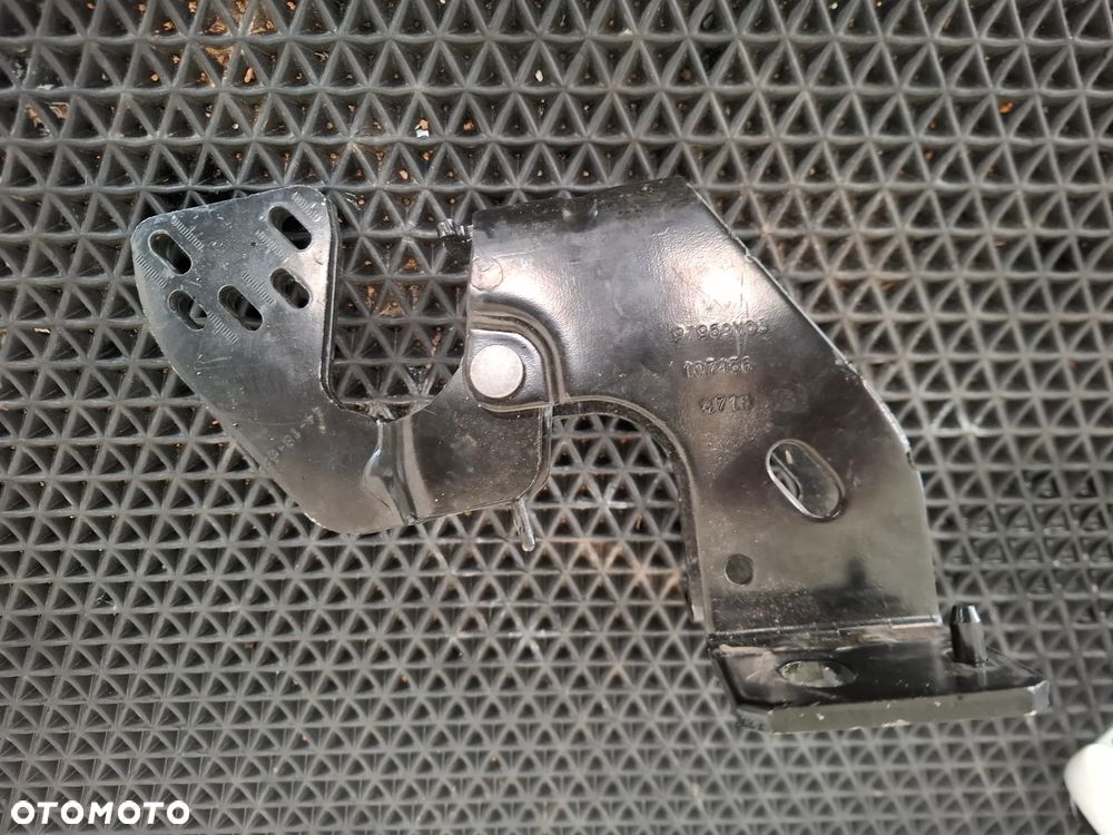 Expert Jumpy Proace prowadnica rolka drzwi 9808074980 - 2