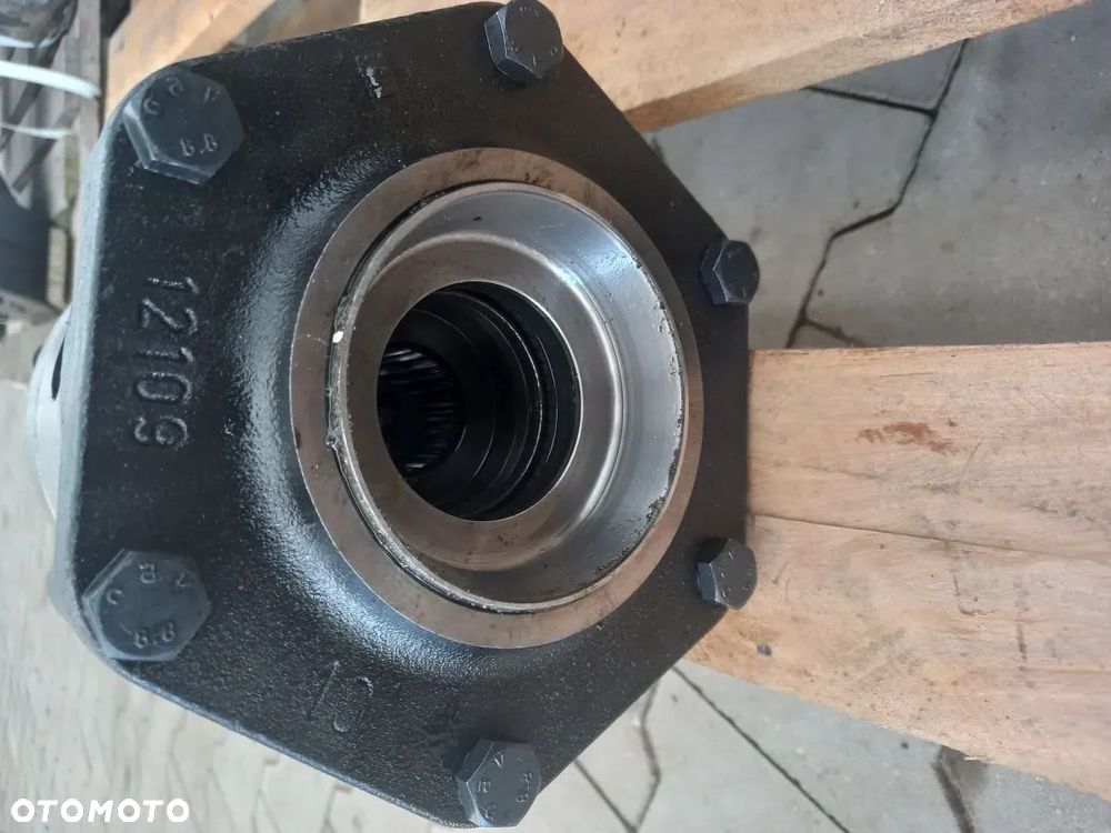 Przedni most 20.26 zwolnica obudowa mechanizm różnicowy piasta siłownik Deutz Fahr Agrotron 150 - 8