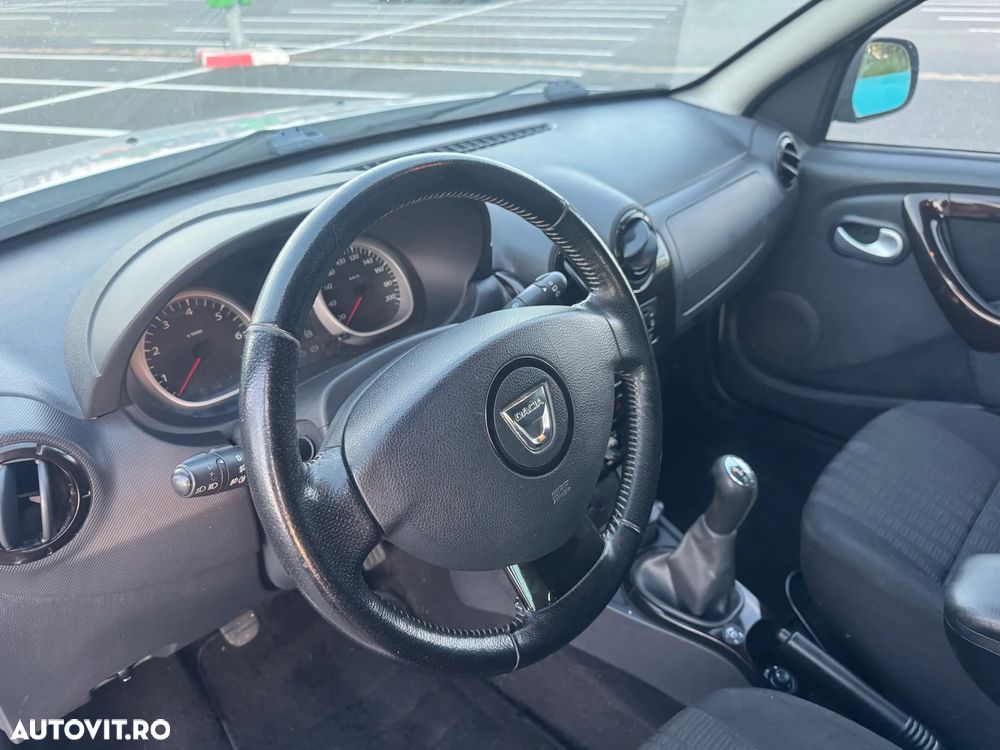 Dacia Duster 1.6 4x2 Prestige - 20