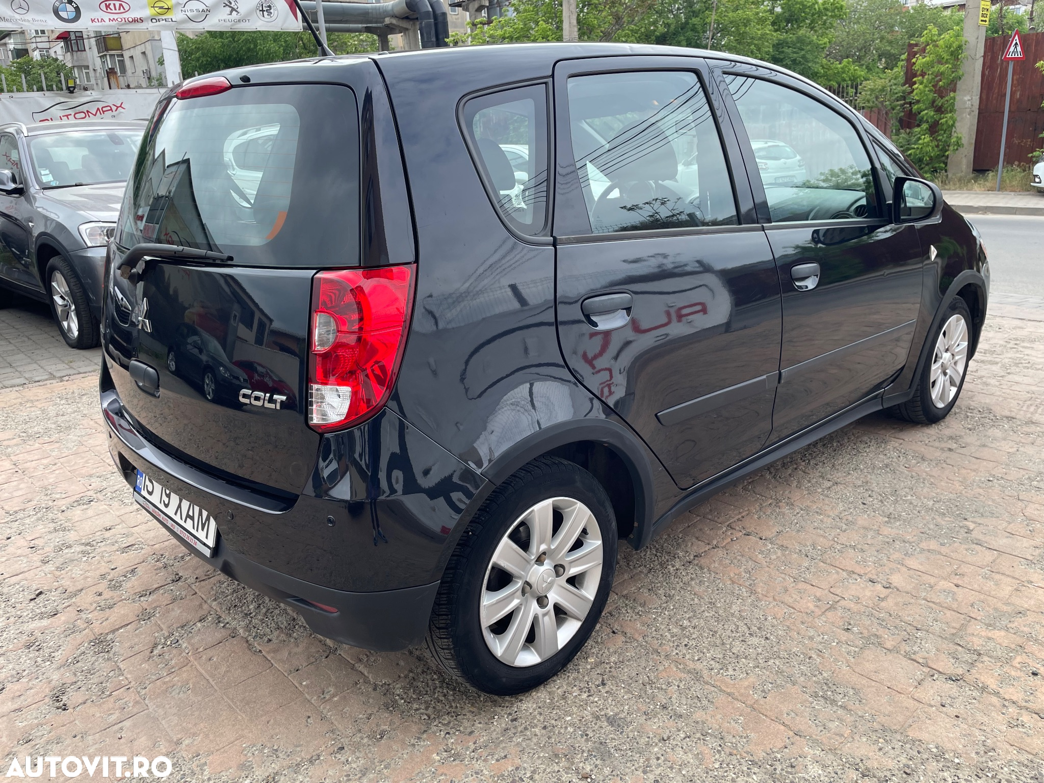 Mitsubishi Colt 1.3 Invite - 3