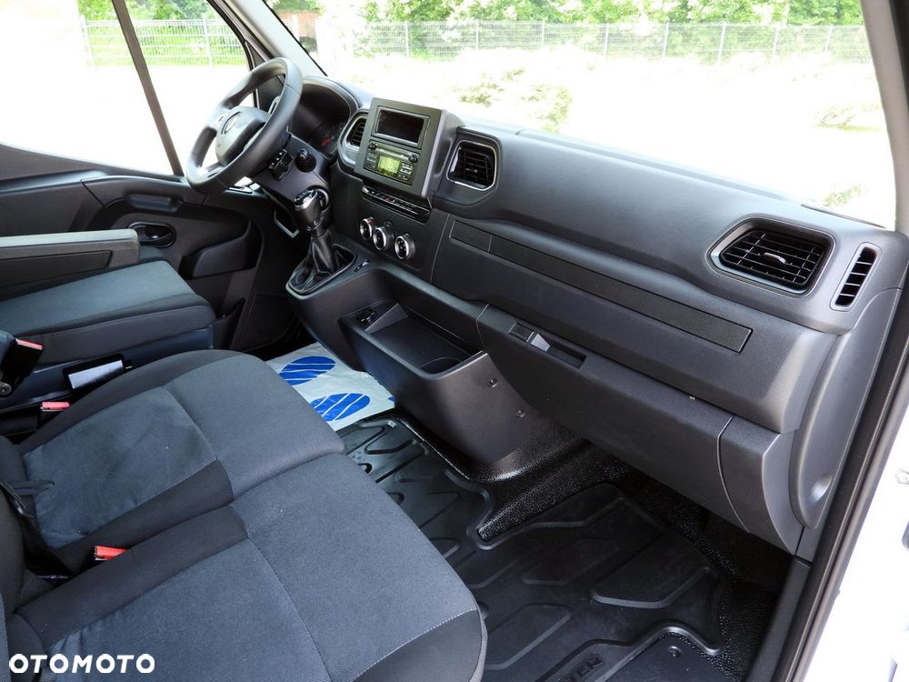 Renault MASTER  PLANDEKA WINDA 10 PALET WEBASTO TEMPOMAT LEDY PNEUMATYKA KLIMATYZACJA  165KM - 38